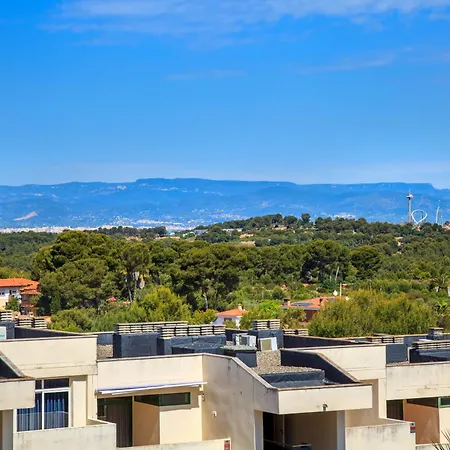 公寓 Sea View Apartment, Spacious And Renovated, 10 Minutes To The Beach, Pool